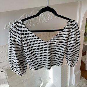 Zara puffy sleeve crop top
